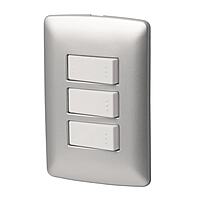 Placa armada 3 interruptores sencillos,plata, línea Italiana - PA-APTR-IP / 46482